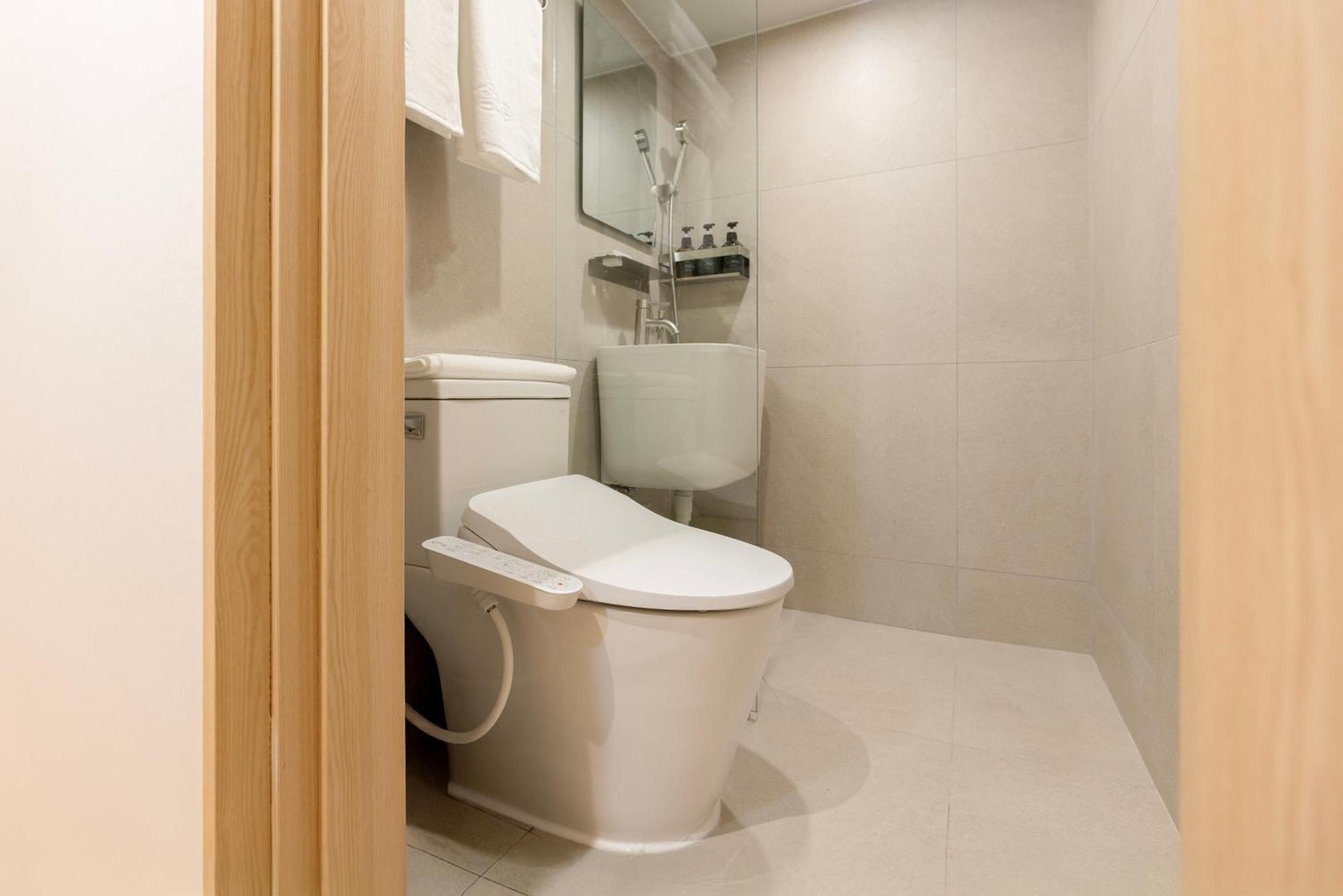 2025 Renovated- Marguerite Hotel 2*
